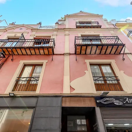 Francos Cathedral Terrace 아파트 *